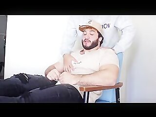 MUSCLE BEAR WORSHIP