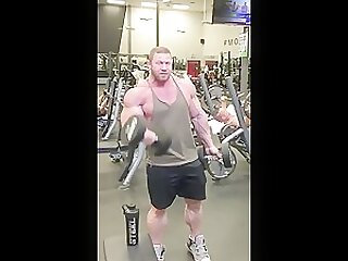 bodybuilder gym