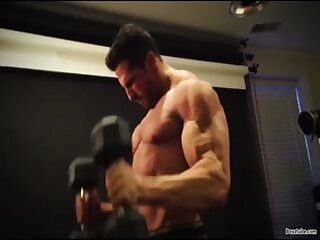 HANDSOME HUNK !