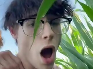 Twinks amateur fuck in the cornfield