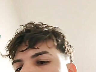 Straight Argentinian Masseur For Hire 3 (Pisses) & Cums)