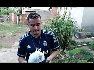 O Amigo da escola deu o rabo pro jogador