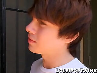 Gay twinks Timo Garrett and Kyler Moss anal breed hardcore